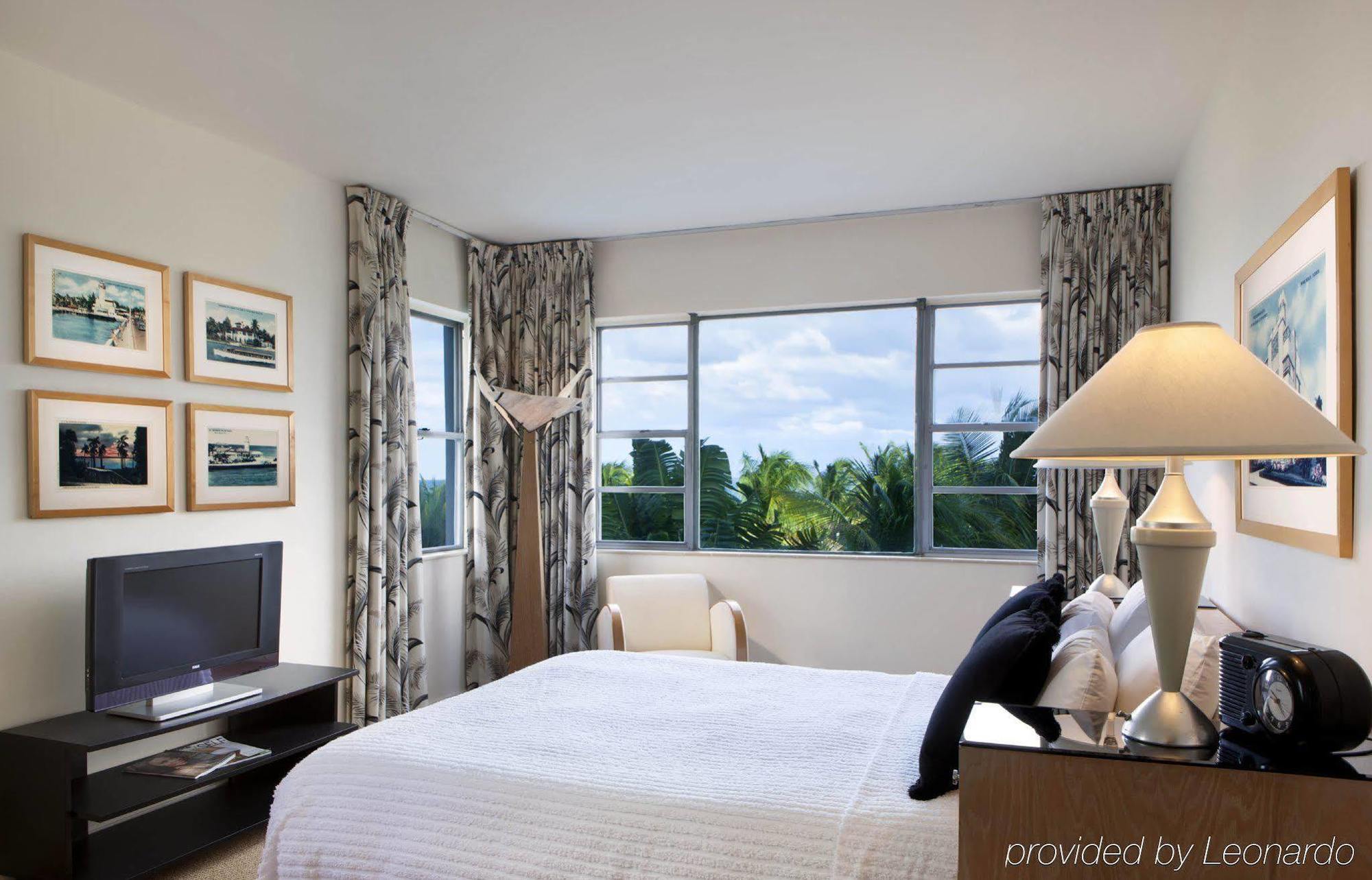 Richmond Oceanfront Hotel Miami Beach Room photo